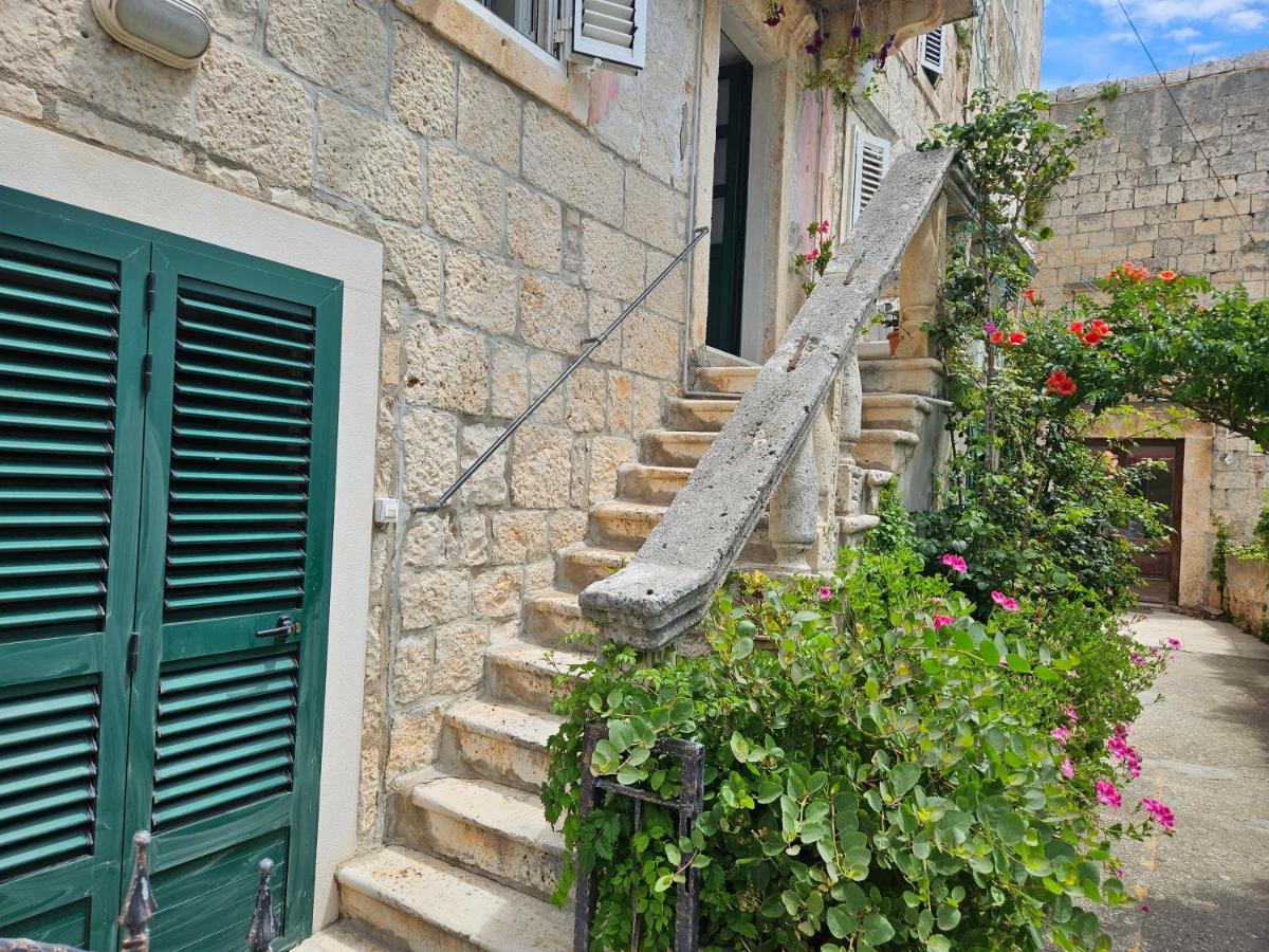 Arsenal Apartment Korcula Town Exterior photo