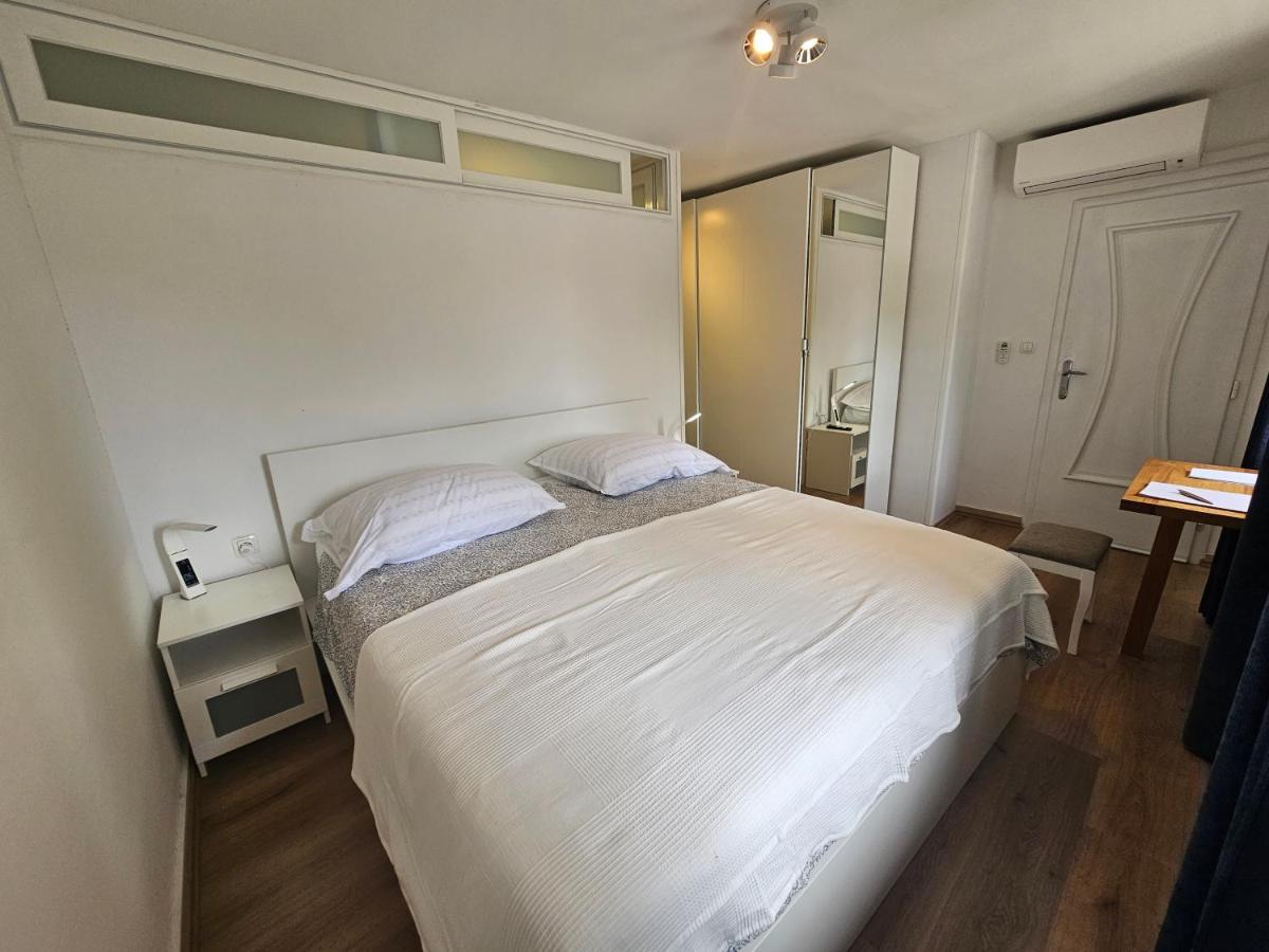 Arsenal Apartment Korcula Town Exterior photo